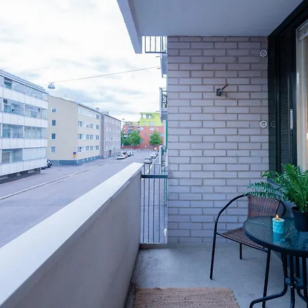 White House 61m2 Alppila Apartment