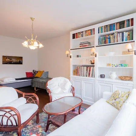Apartment White House 61m2 Alppila